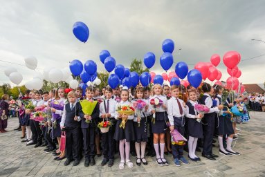 Глава городского округа Домодедово поздравил учащихся с Днём знаний