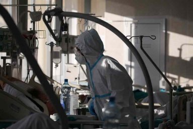 ​В Домодедово спасли мужчину с 90% поражением легких и коронавирусом
